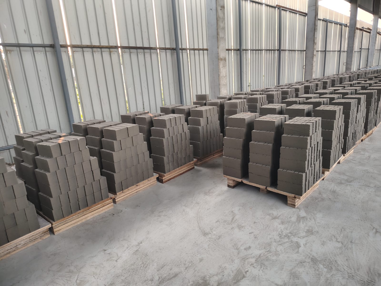 Compacted brick block